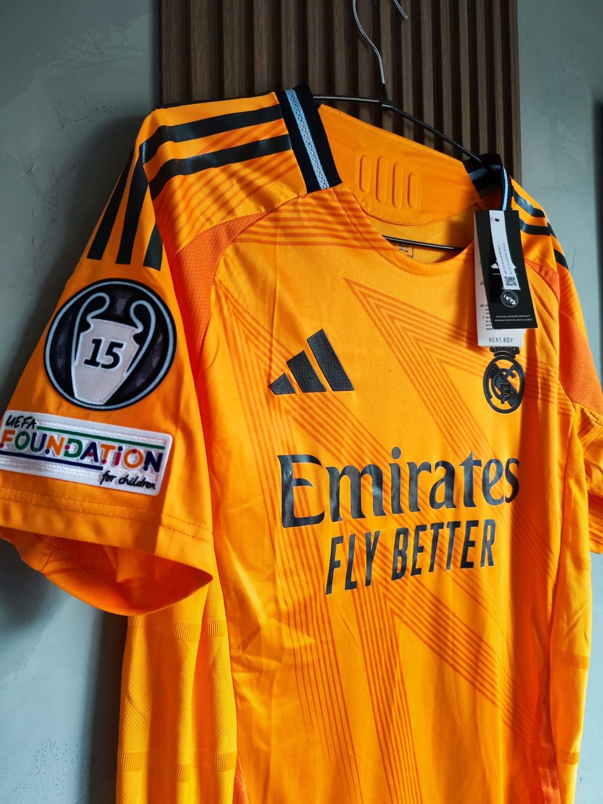 CAMISETA REAL MADRID SEGUNDA EQUIPACION